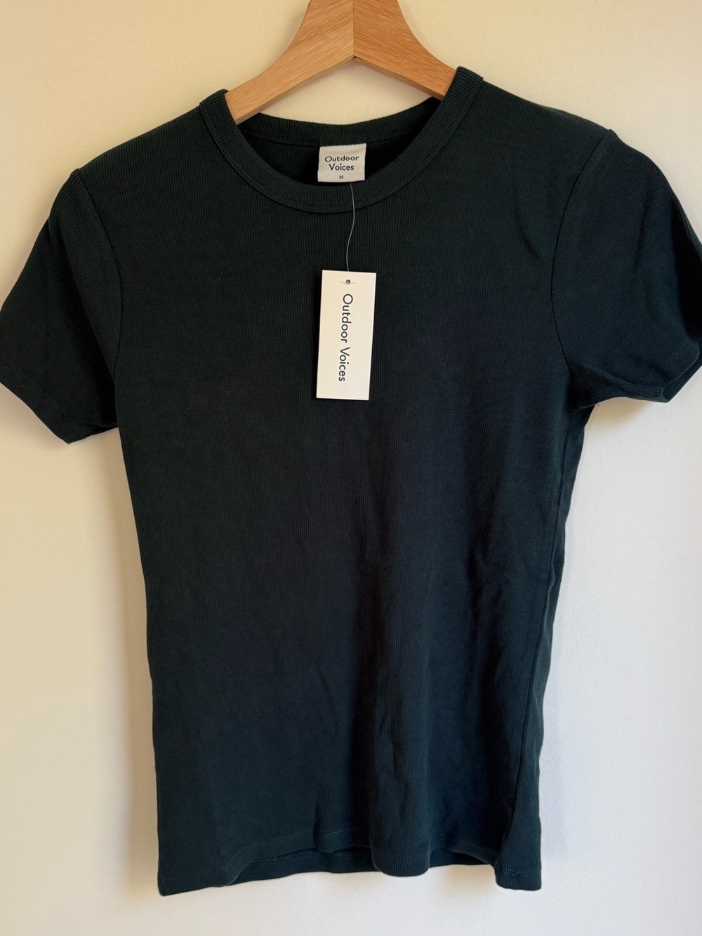 Outdoor Voices everyday rib baby tee Medium NEW - Picture 9 of 9